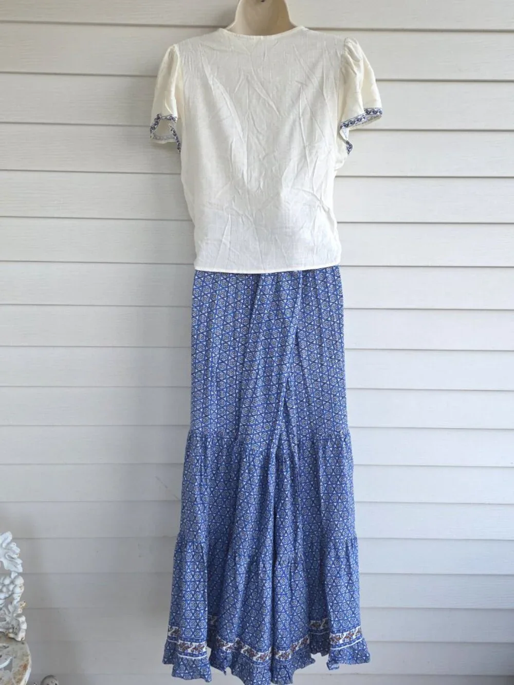 NWT 2 piece set MAX STUDIO Rayon blend lightweight floral design